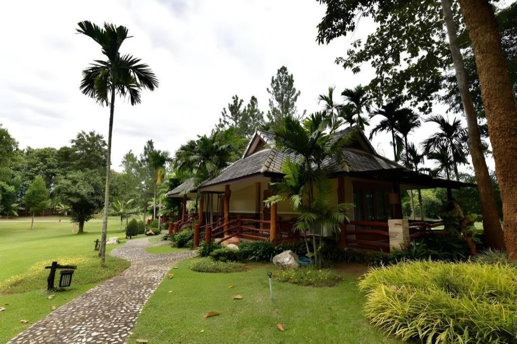 Chiangkham Luang Resort Chiang Dao Exterior foto