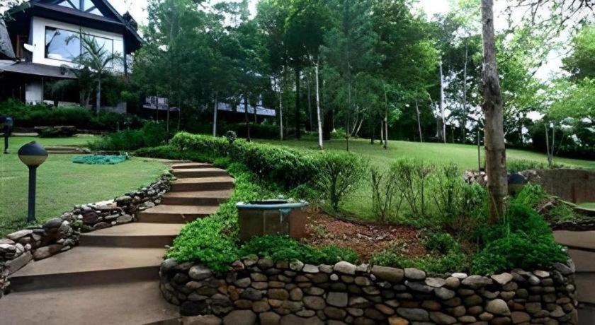 Chiangkham Luang Resort Chiang Dao Exterior foto