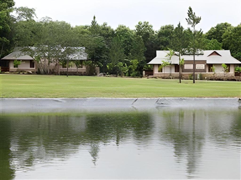 Chiangkham Luang Resort Chiang Dao Exterior foto