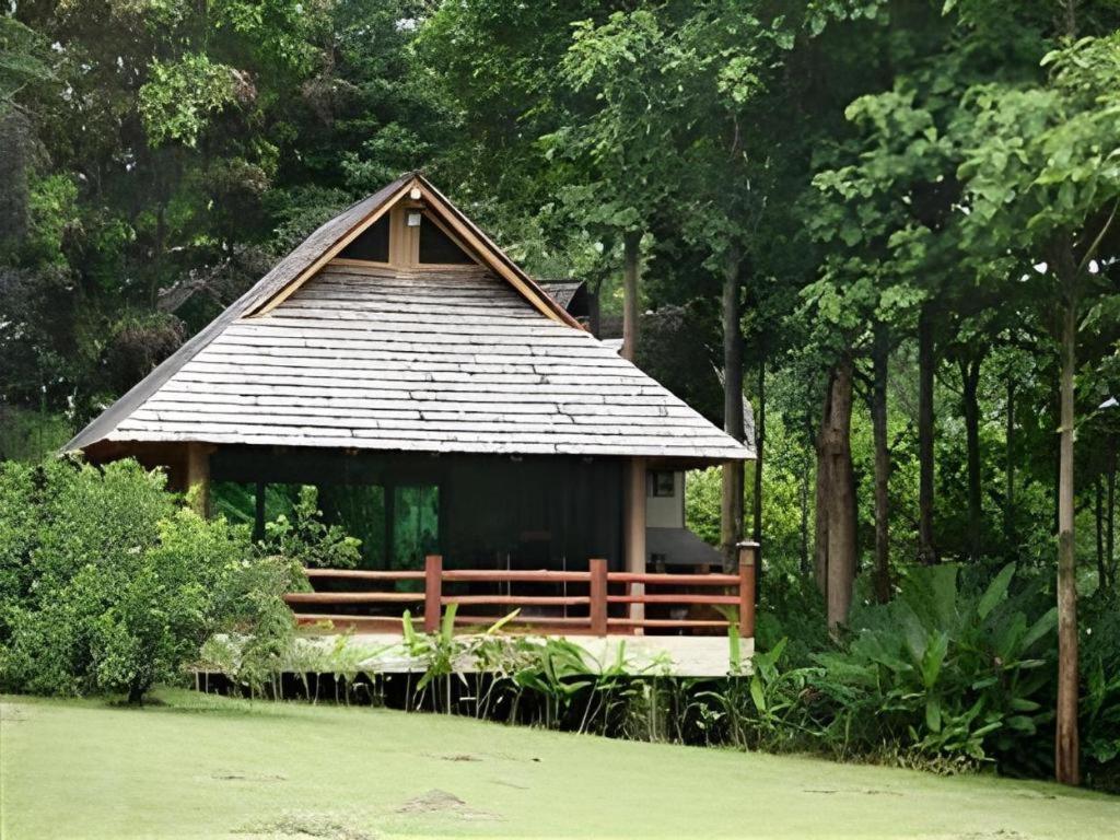 Chiangkham Luang Resort Chiang Dao Exterior foto