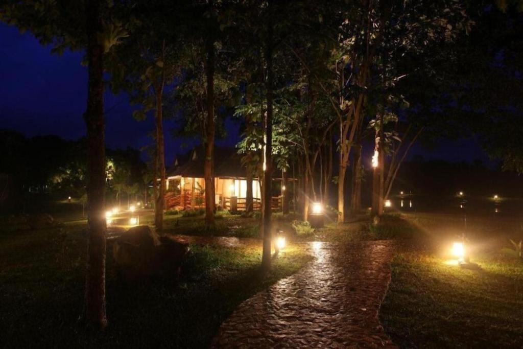 Chiangkham Luang Resort Chiang Dao Exterior foto