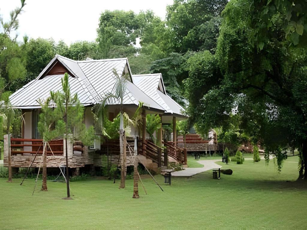 Chiangkham Luang Resort Chiang Dao Exterior foto